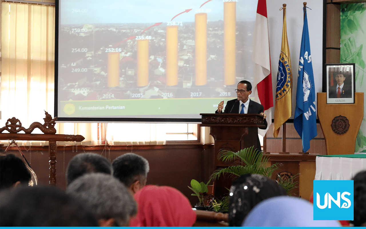 The Head of the Food Security Agency of the Ministry of Agriculture of Indonesian, Agung Hendriadi, delivered his material about the food security of Indonesia