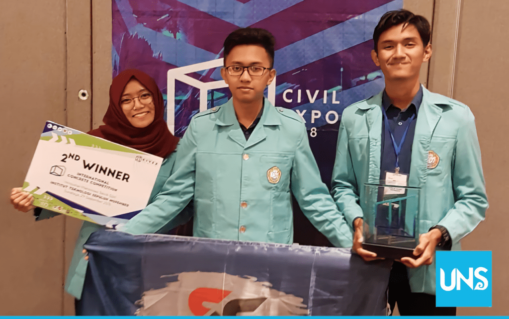 UNS Civil Engineering Students as members of Semar Solid group created a type of Self Compacting Concrete (SCC)