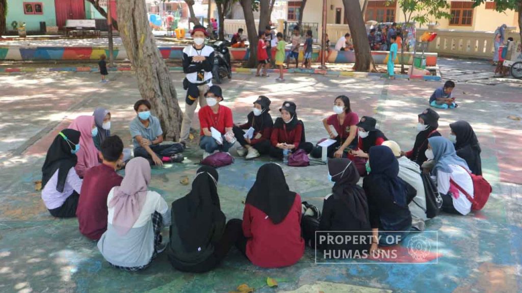 Contribution to Society, UNS Student Participated in Motivatour: Kepulauan Seribu Xpedition