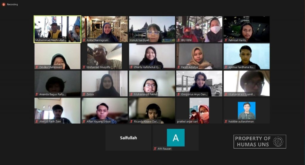 URDC Laboratory UNS, PSJ UNS, and Arkom Held Seminar Dissemination