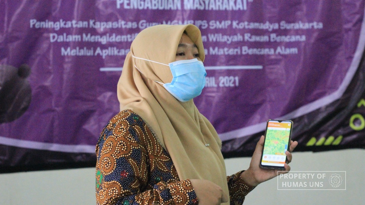 Geography Education Program FKIP UNS Held Workshop on Disaster-Prone Area Identification