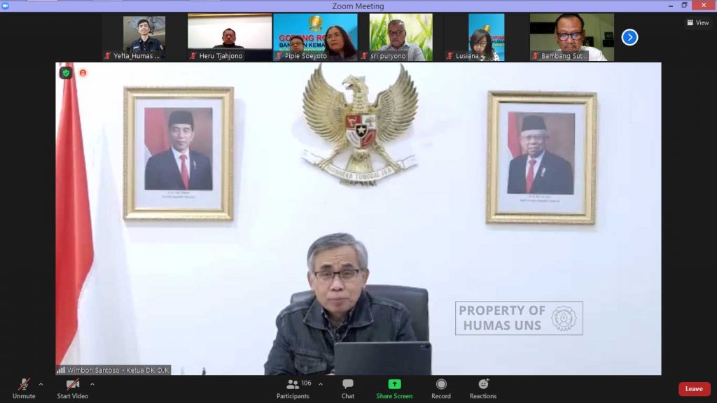 Wedangan IKA UNS: Chairman of Indonesia Financial Service Authority OJK Discuss the Government Determination In Realizing Herd Immunity