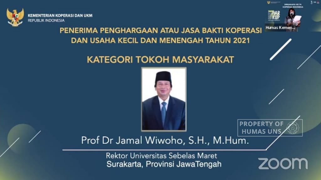 Rector of UNS Received Jasa Bakti Koperasi Award 2021