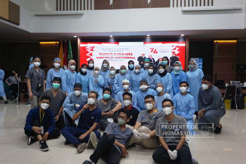 FK UNS Thematic Student Community Service Program (KKN Tematik) of Humanities integrated with Program Serbuan Vaksinasi Covid-19 Proudly Concluded