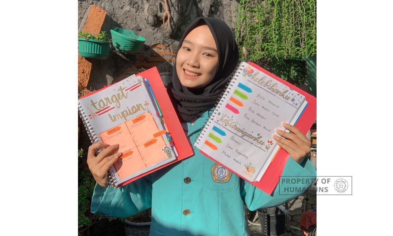 Career Assistance and Planner Book, Initiative Program from UNS Students to Reduce Career Anxiety for People with Deaf Disability