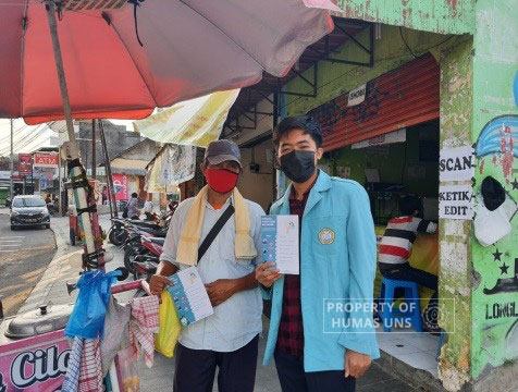 Education on Stress Prevention during the Pandemic, C2 Group KKN Thematic Humanities FK UNS Socialize Poster and Distributes Safe From Covid-19 Kit