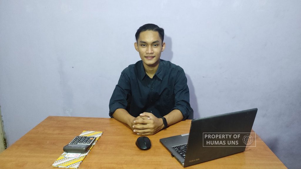 From Selling Fried Chicken Noodle UNS Student Won PWMV Kemdikbudristek Funding
