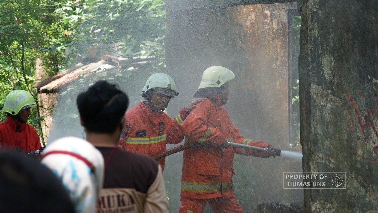 UNS KHDTK Gunung Bromo Holds Forest and Land Fires Extinguishing Simulation