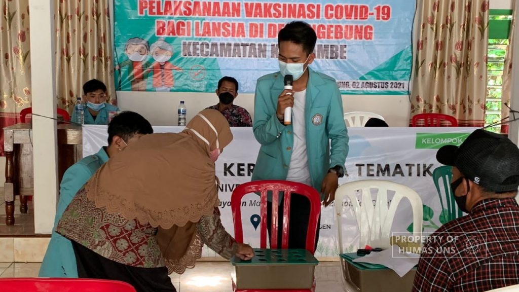 Improving Residents’ Interest in Farming, UNS KKN Team 333 Introduces Hydroponic System