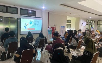 Prevent Hoaxes on Covid-19 Vaccination, FK UNS Student Held a Talkshow