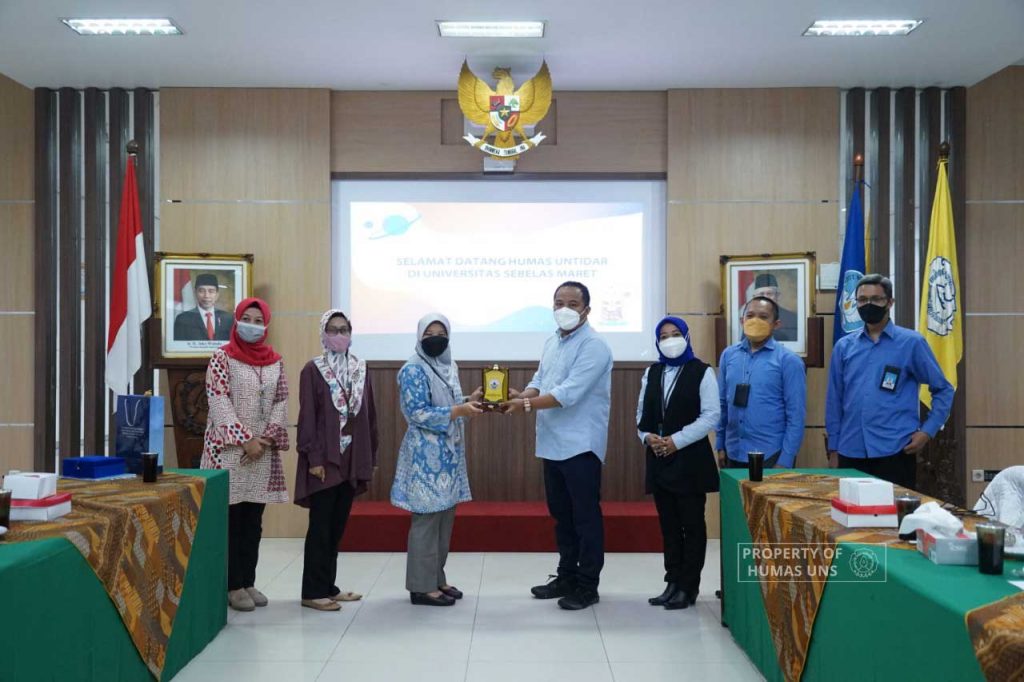 Public Relations Office and Media UNS Received a Visit from Untidar Magelang