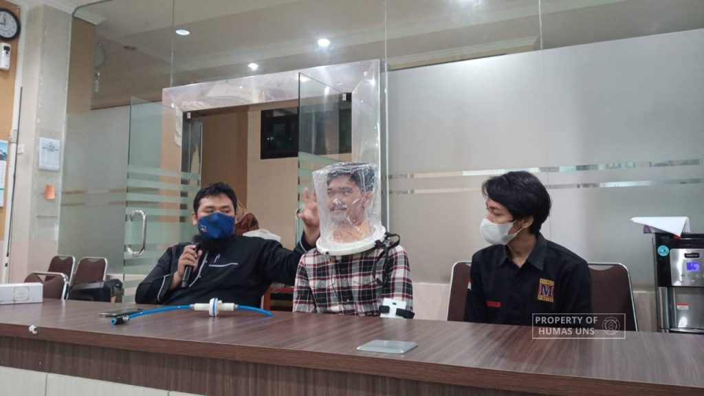 UNS Faculty Members Created CPAP Helmet Based on IoT for Covid-19 Patients