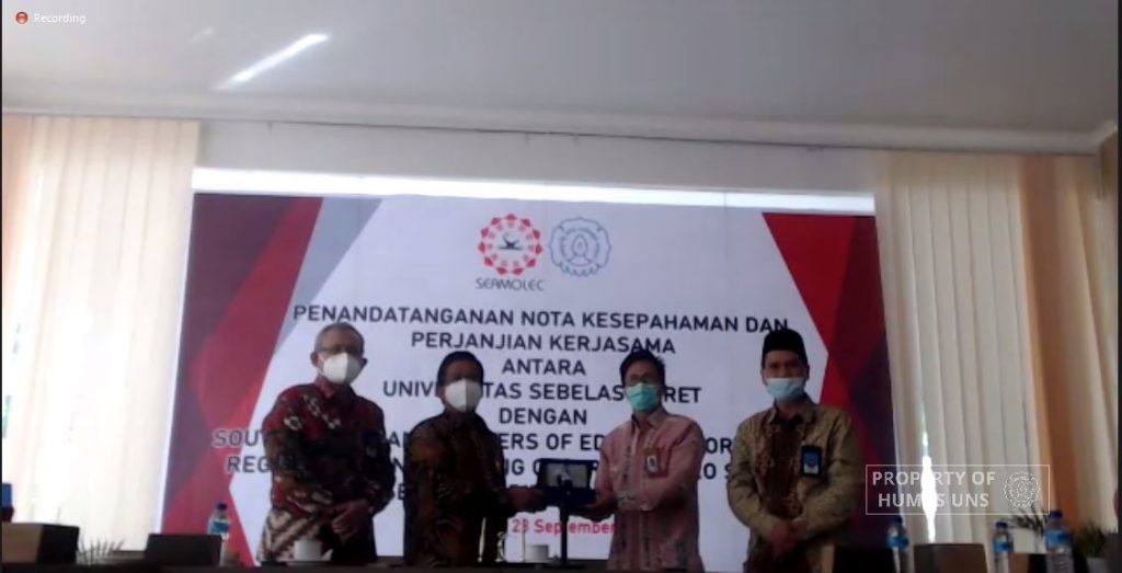 UNS Signed Collaboration Agreement with SEAMEO SEAMOLEC