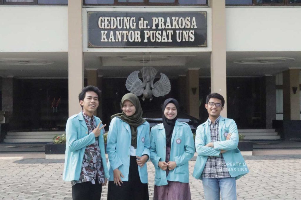 UNS Brought Home Achievements from Indonesian Language Debate Competition for University Students