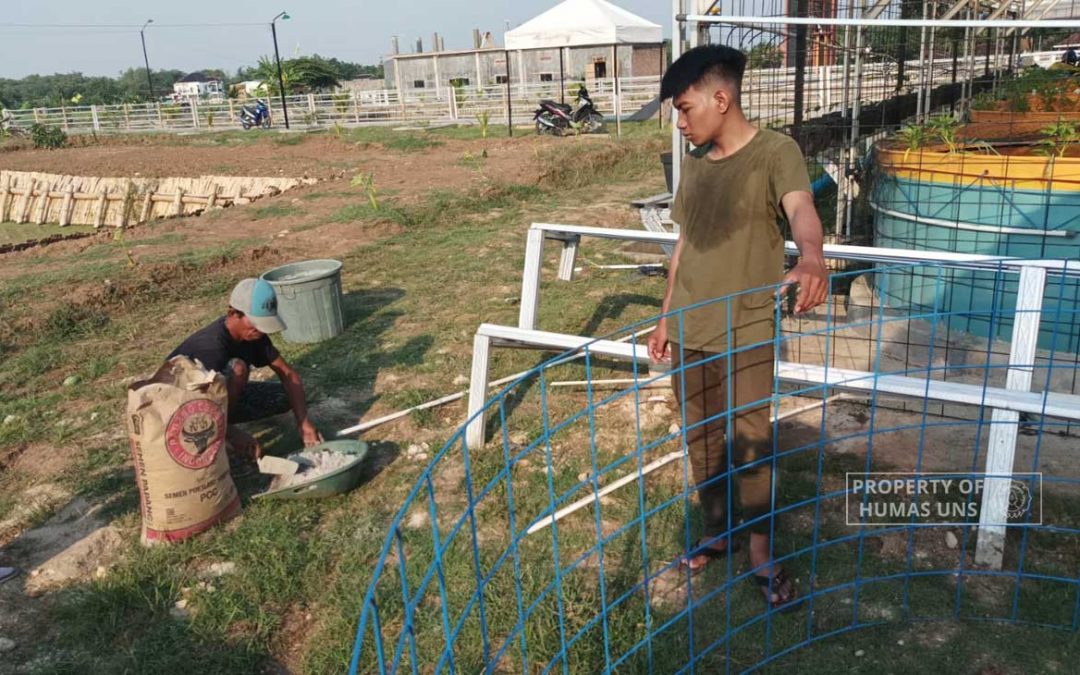 UNS Student Build Biofloc Pond to Achieve Integrated Farming Zero Waste