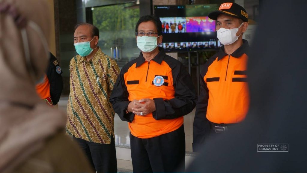 Send Off 3rd Batch of Semeru Disaster Taskforce, Rector of UNS: Do not Burden the Evacuees!