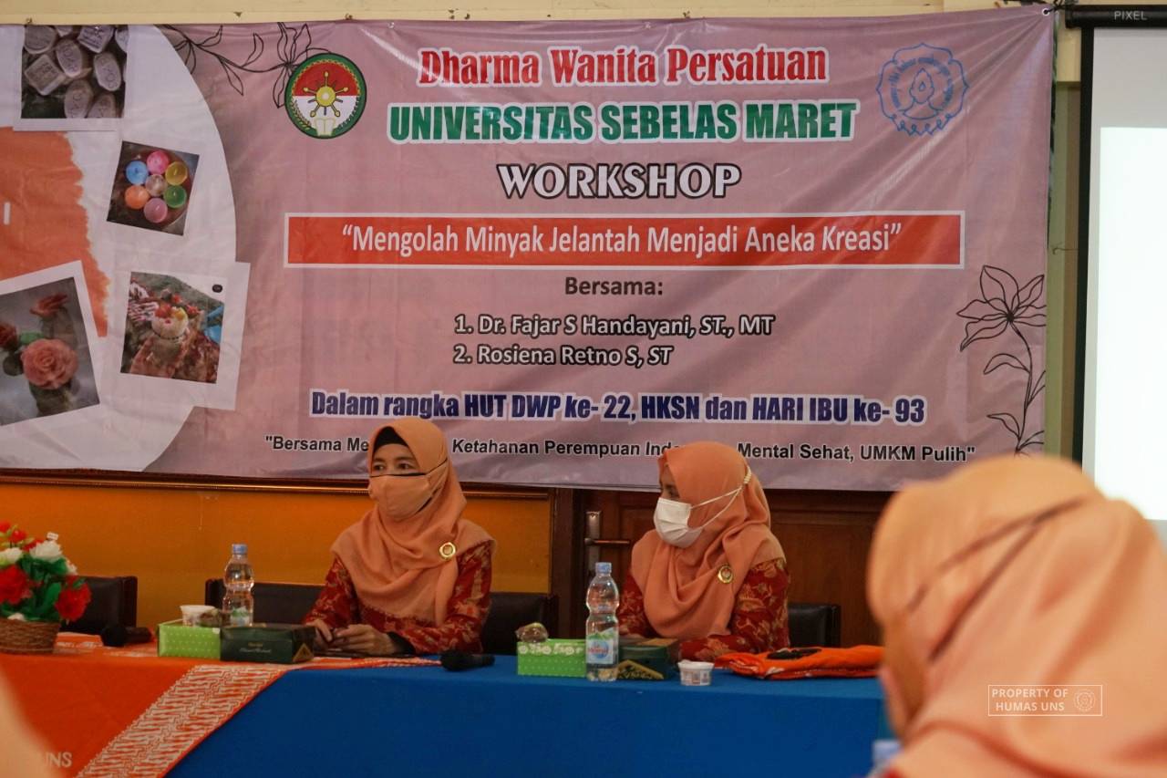 DWP UNS Held Workshop on Processing Used Cooking Oil into Various Creations