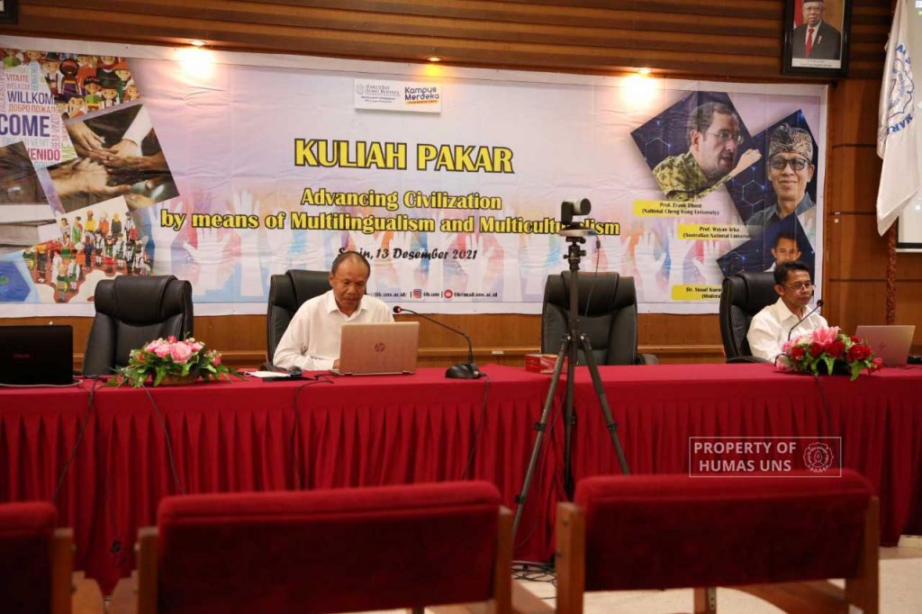Expert Lecture FIB UNS Invited Two Multilingualism and Multiculturalism Experts