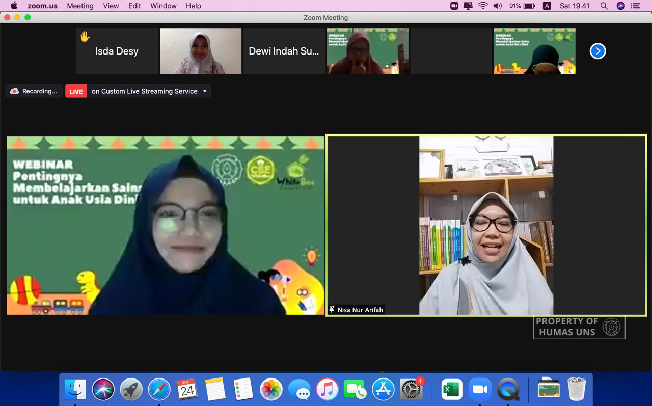 FKIP UNS Science Team Held Webinar on Science Education for Early Childhood