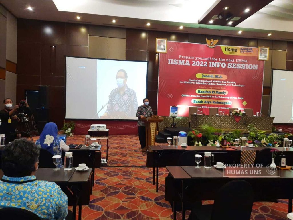 UNS Prepares Students to Participate in the 2022 IISMA Program