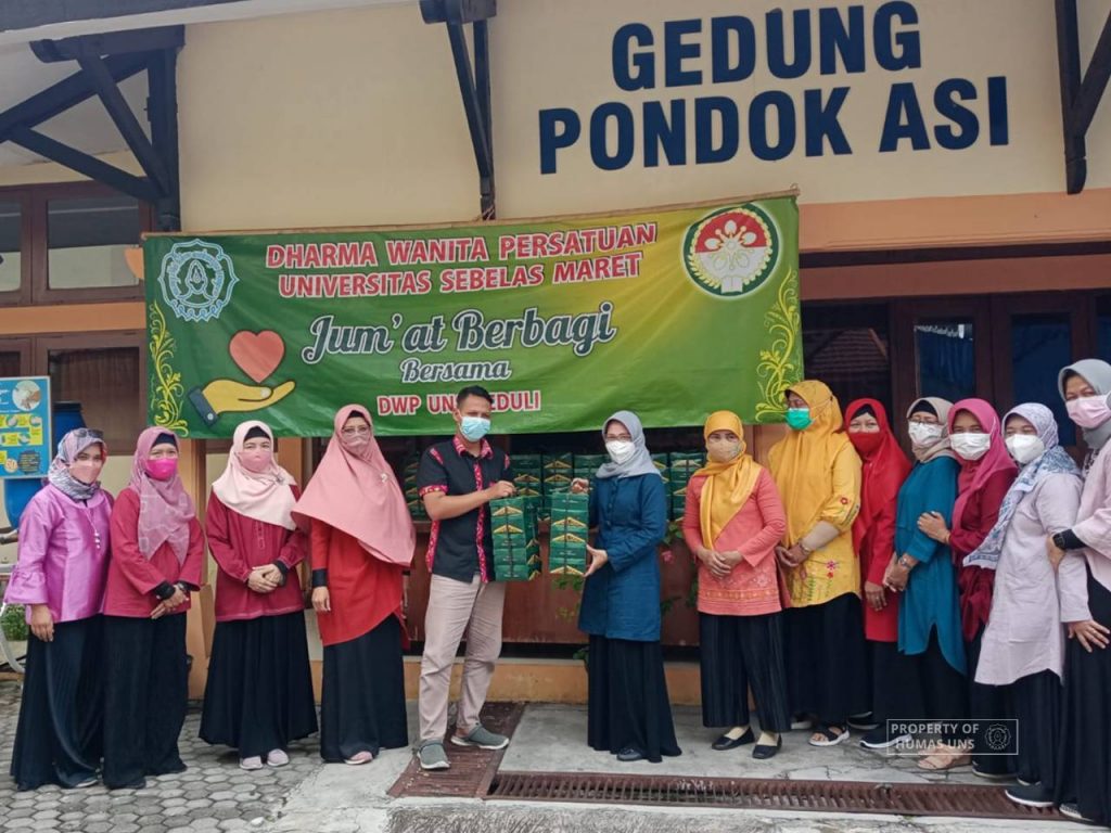 DWP UNS Held Jumat Berbagi
