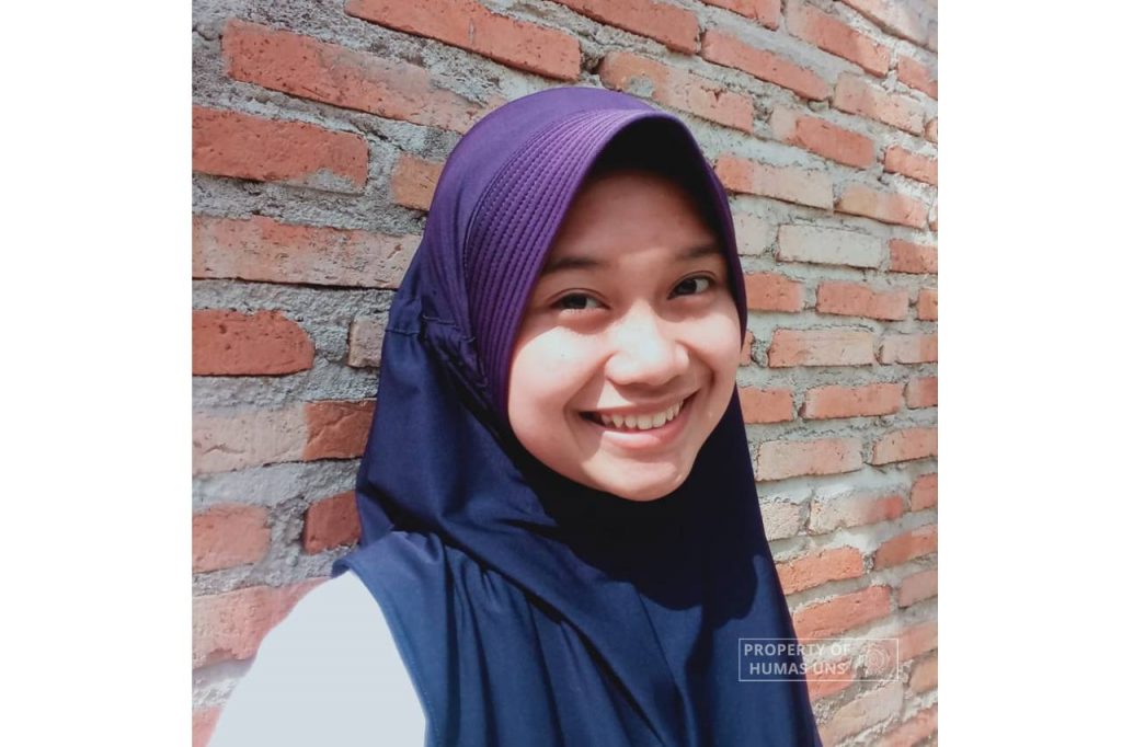 Writing “Bau Kesederhanaan” Short Story, FIB UNS Student Won 2nd Place in National Short Story Writing Competition