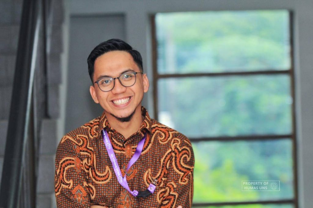 Highlighting the MBKM Program, UNS Students Won Second Place in the National Essay Writing Competition