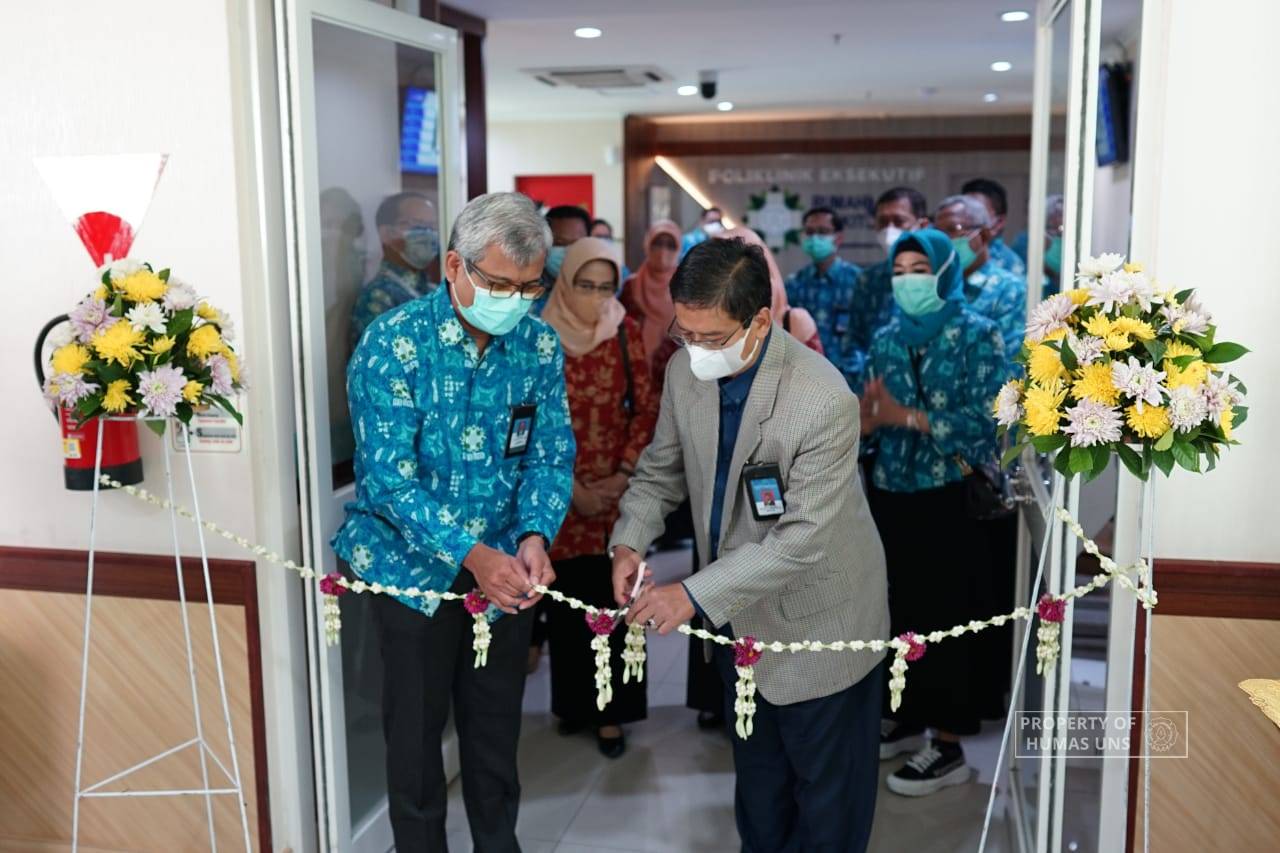 The Rector of UNS Inaugurated Executive Policlinic and Aesthetic Center UNS Hospital