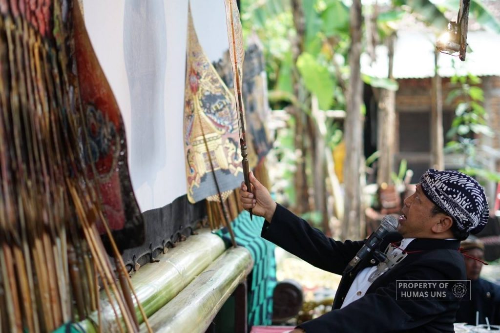 Supported by Three Faculties Collaboration, UNS Hosted Wayang Kulit Performance