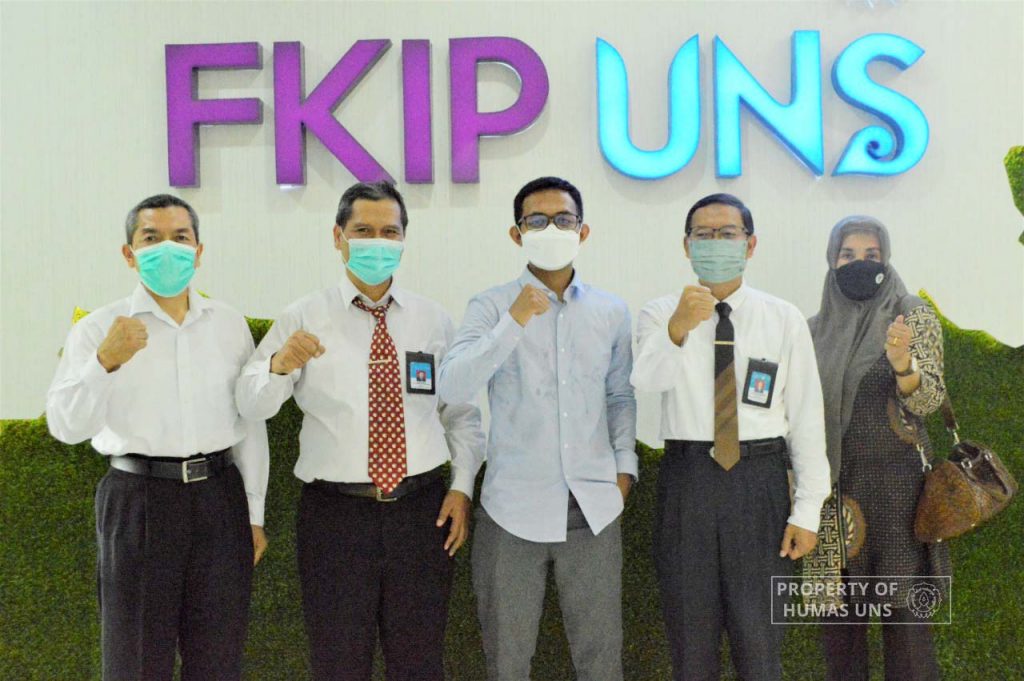 FKIP UNS Sends Master Program in Elementary School Education Student to Romania