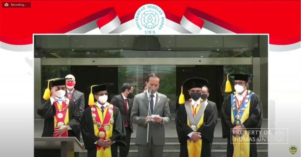 President Jokowi Inaugurates UNS Vocational School Building at Madiun Campus
