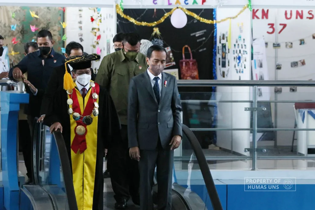 President of the Republic of Indonesia Visits the UNS 46th Anniversary Exhibition at Solo Technopark