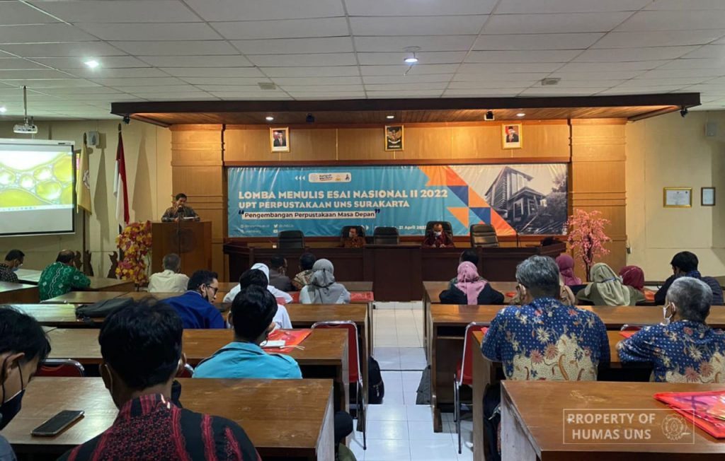 Rector of UNS Launched the UNS Library National Essay Writing Competition