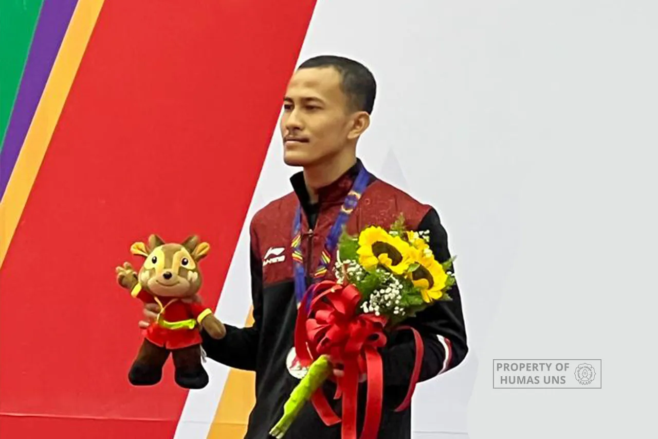 UNS Pencak Silat Fighter Wins Silver Medal at Sea Games 31