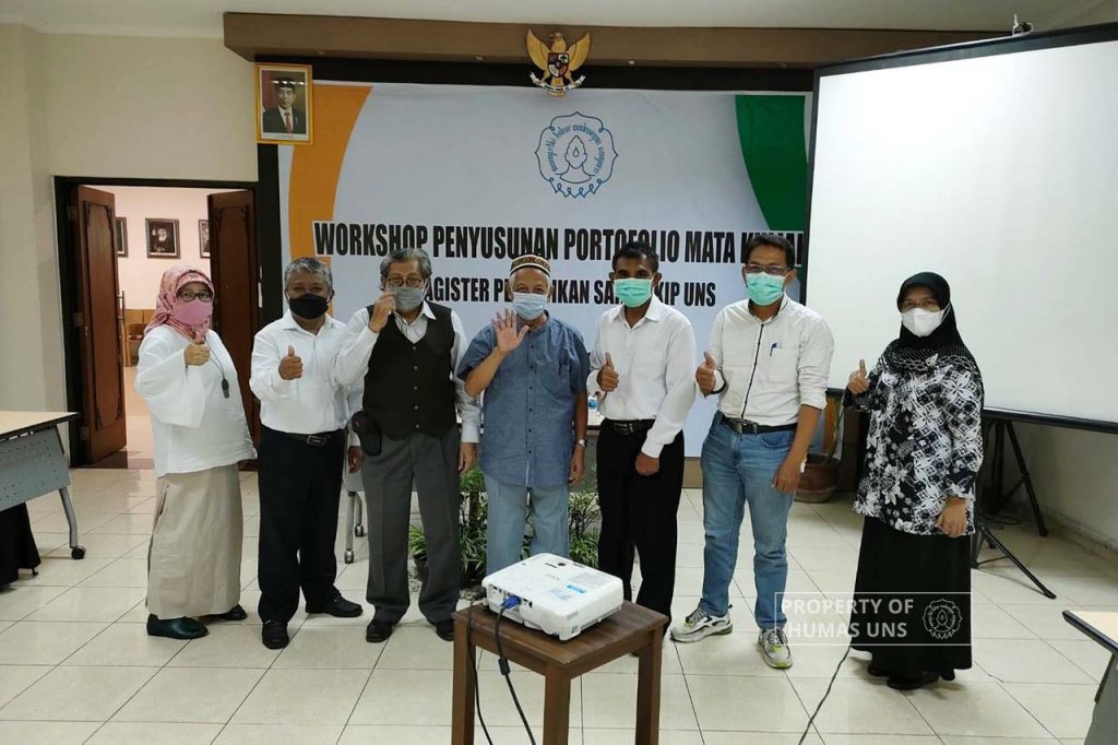 Master Program in Science Education FKIP UNS Held Workshop on Course Portfolio Preparation