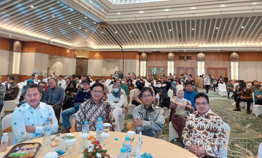 IKA UNS Hosted Silaturahmi and Halal bi halal