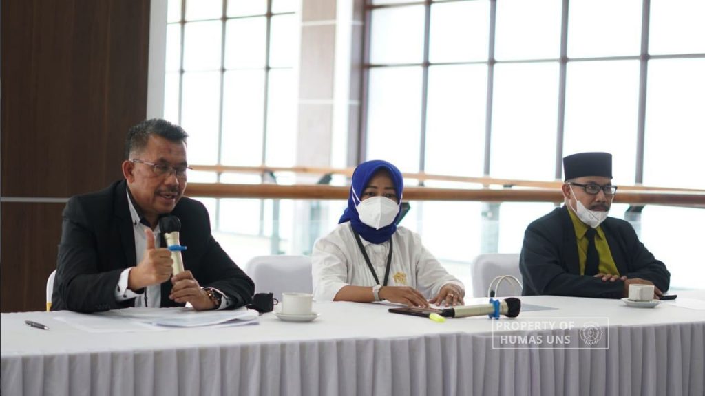 UNS Granted Honorary Professor for Human Resource Professional
