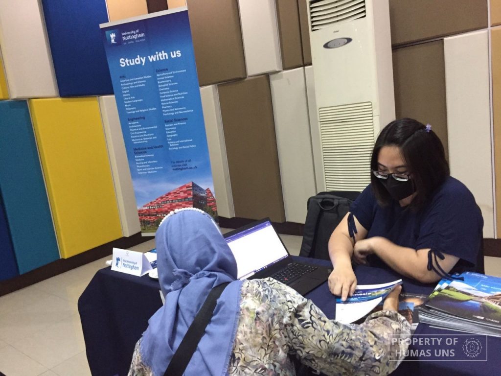 Encouraging UNS Academics to Pursue Study in the UK, UPT KLI UNS Hosted Education Exhibition