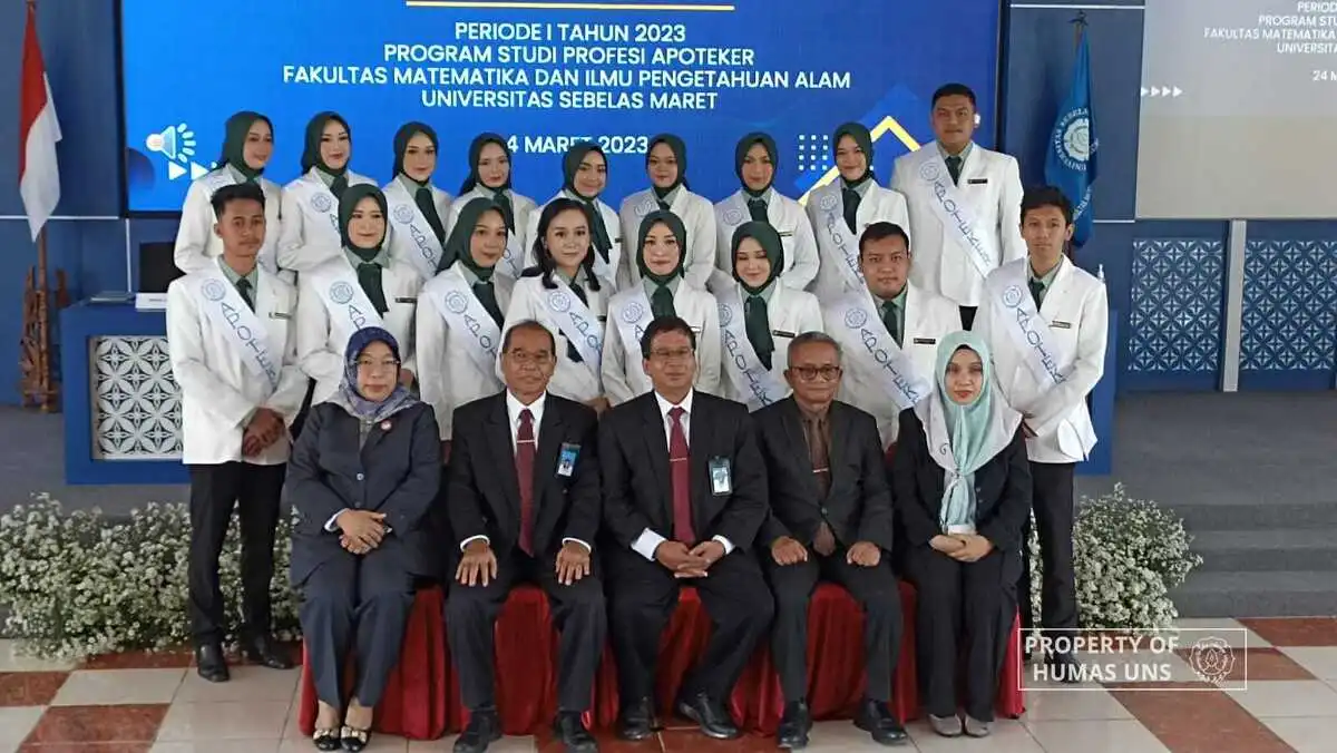 PSPA FMIPA UNS Successfully Graduates Pharmacist for First Time
