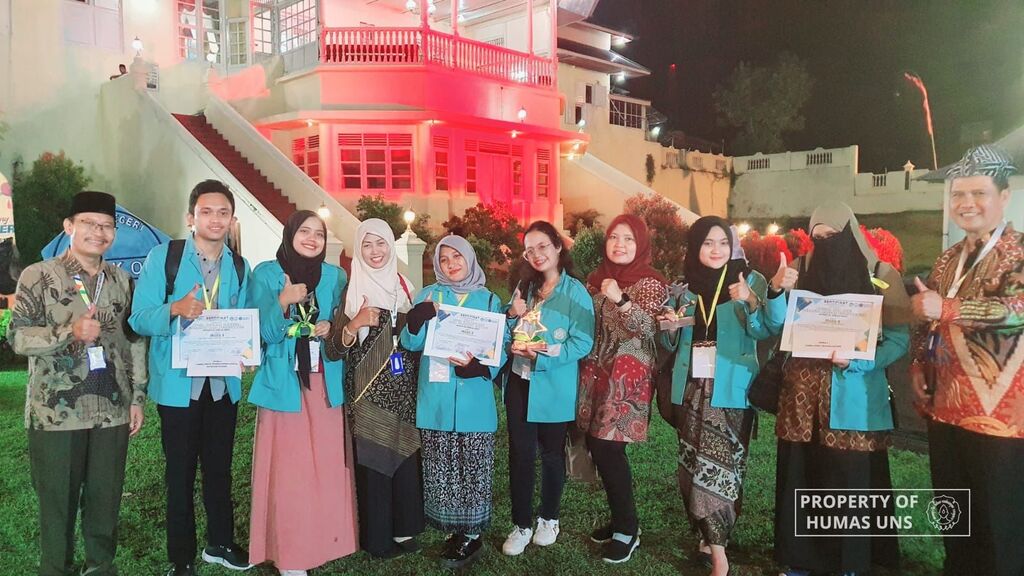 UNS Students Achieve 3 Wins at National Forum of FKIP Leaders Communication 2023