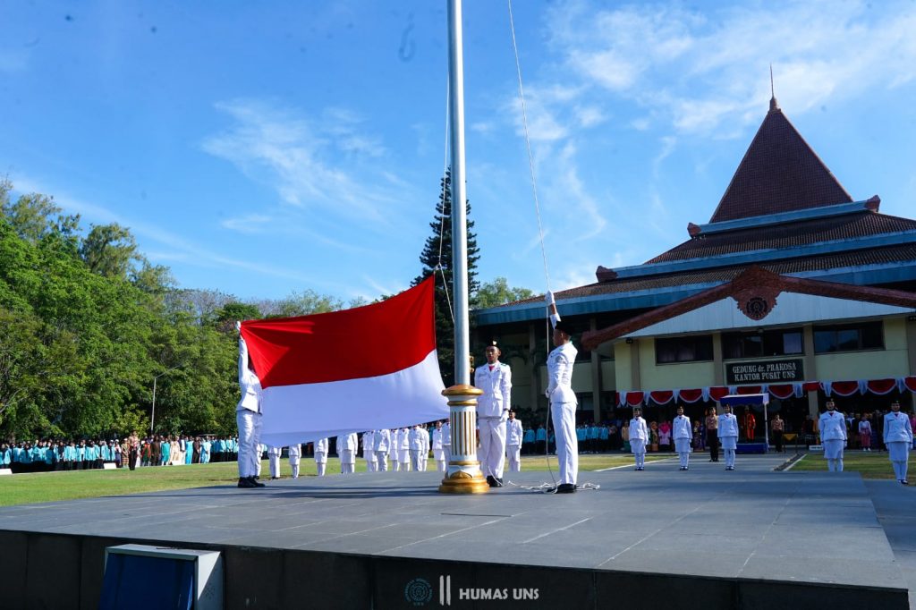 UNS Holds Ceremony to Celebrate 78th Anniversary of Indonesia’s Independence