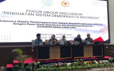 In Collaboration with MPR RI, Pusdemtanas UNS Hosts FGD on Strengthening the Democratic System in Indonesia