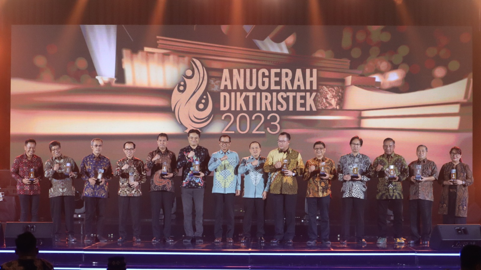 UNS Wins Three Awards at Anugerah Diktiristek 2023
