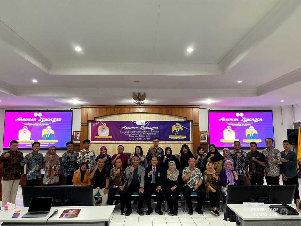 Doctoral Program in Indonesian Language Education at FKIP UNS Achieves Excellent Accreditation Again