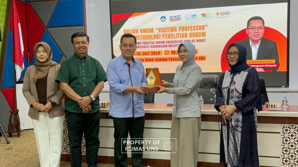FH UNS Hosts Visiting Professor and Legal Research Methodology Training