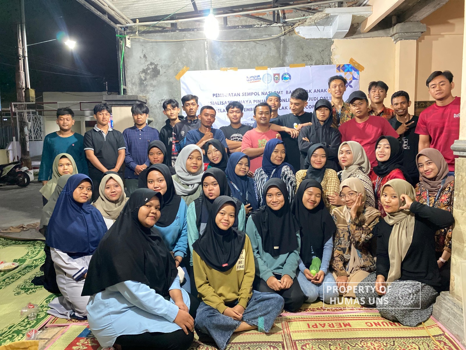 UNS Students Hold Awareness Campaign on Dangers of Online Loans, Gambling, and Sexual Violence