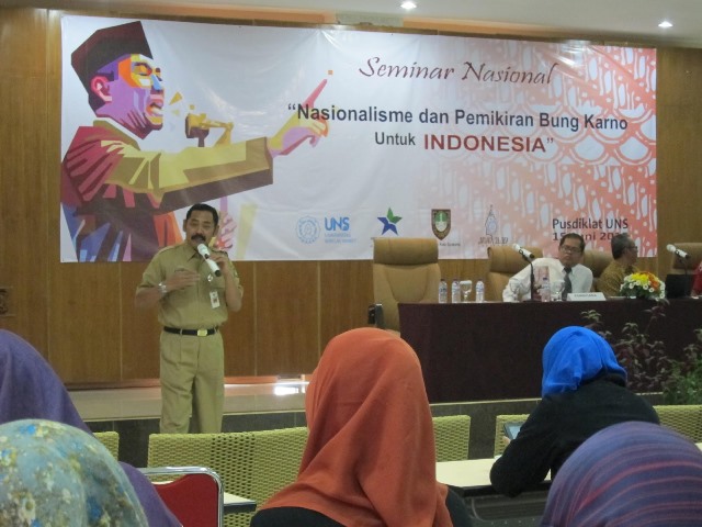 F.X. Hadi Rudyatmo, Walikota Surakarta menjadi salah satu pembicara Seminar Nasional “Nasionalisme dan Pemikiran Bung Karno untuk Indonesia, Senin (15/6/2015).