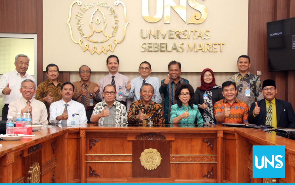 Tingkatkan Tri Dharma Perguruan Tinggi, Unima Gaet UNS