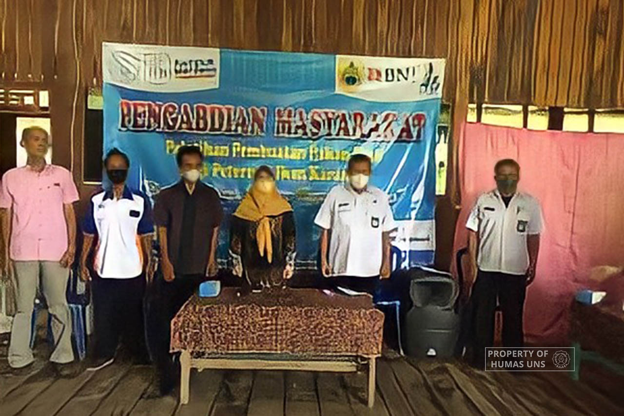 Tim Pengabdian Masyarakat FEB UNS Beri Pelatihan Peternak Ikan Karamba Kedung Ombo