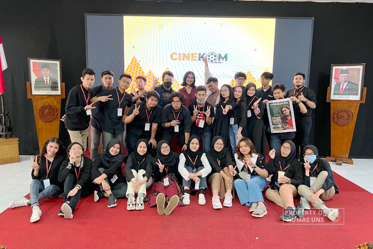 Adakan Cinekom, Prodi Ilmu Komunikasi UNS Tayangkan Berbagai Film Pendek Karya Mahasiswa